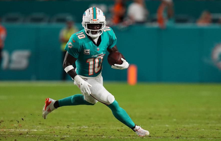 DraftKings & FanDuel NFL DFS Week 8 Cash Strategy & Picks 4for4